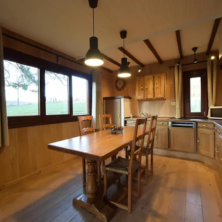 Very Welcoming And Cosy シャレー