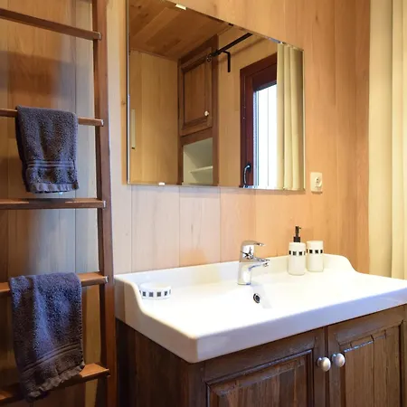 Very Welcoming And Cosy * ナソーニュ